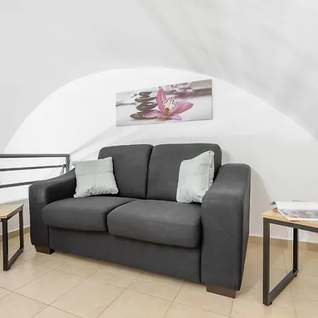 Guesthost - Casa Primavera Cozy